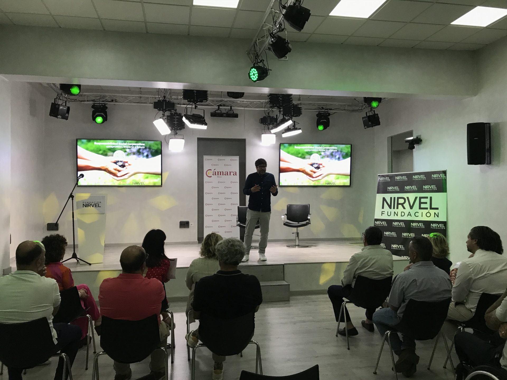 Reflexión y compromiso en la jornada sobre RSC organizada por Cámara Alcoy y Fundación Nirvel